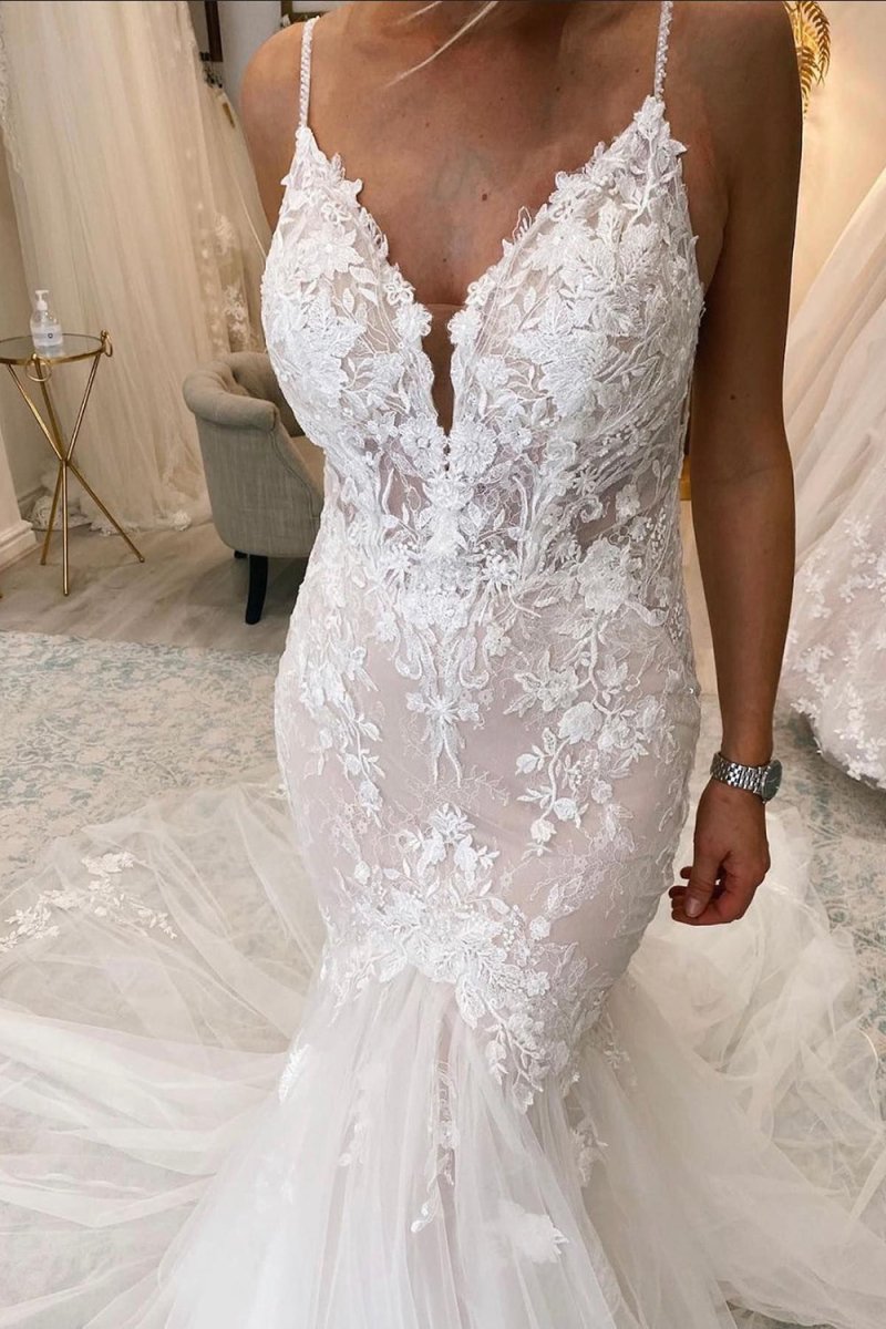 Mermaid Tulle Spaghetti Straps Long Wedding Dress