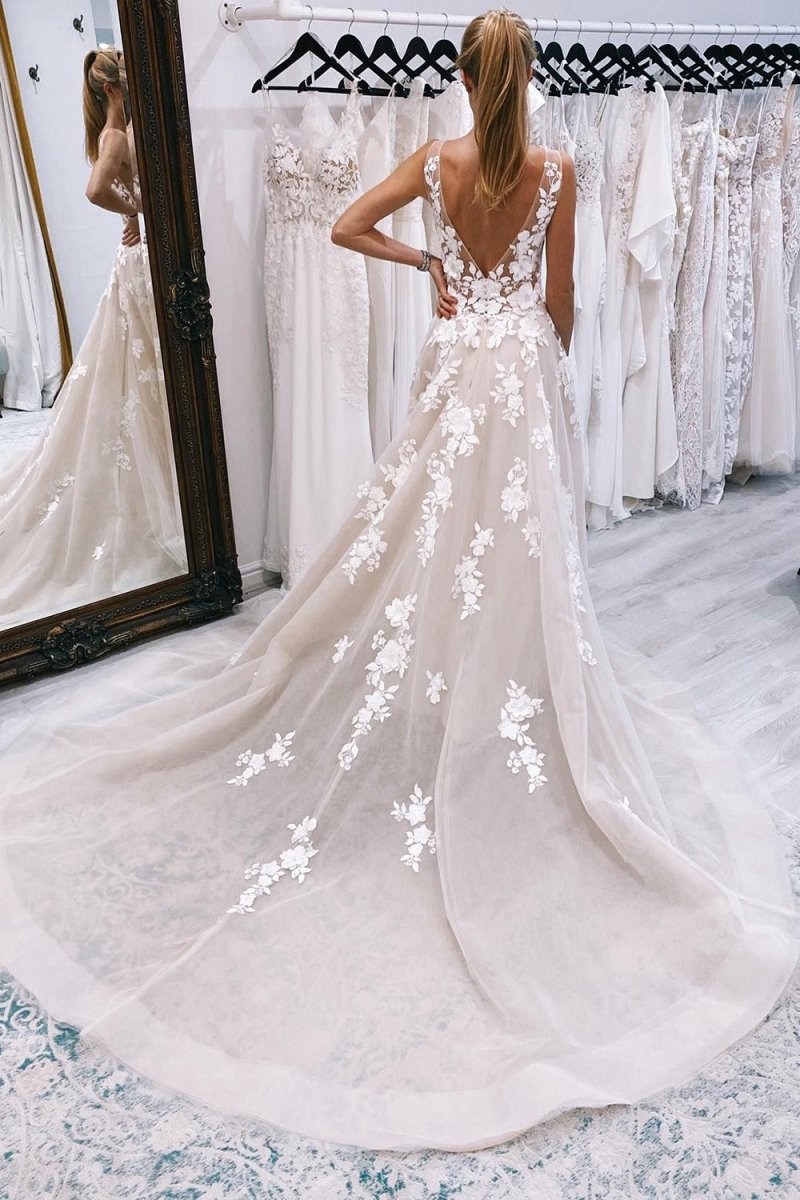 A-Line Ivory V-Neck Long Tulle Wedding Dress with Appliques
