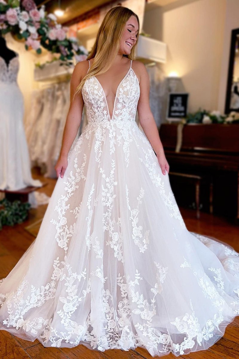 Line Spaghetti Straps Long Lace Wedding Dress