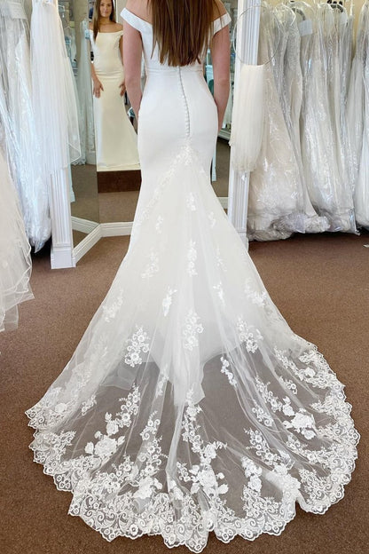Off the Shoulder Long Mermaid Wedding Dress with Lace Appliques