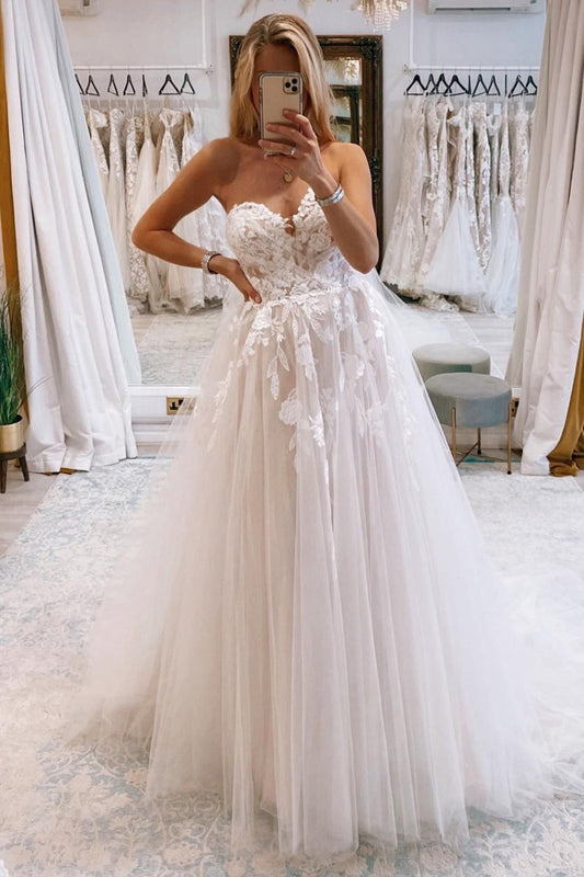 Long Tulle A-Line Wedding Dress with Lace