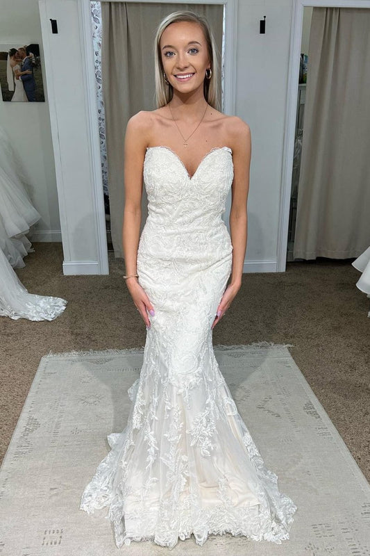 Sweetheart Mermaid Long Lace Wedding Dress