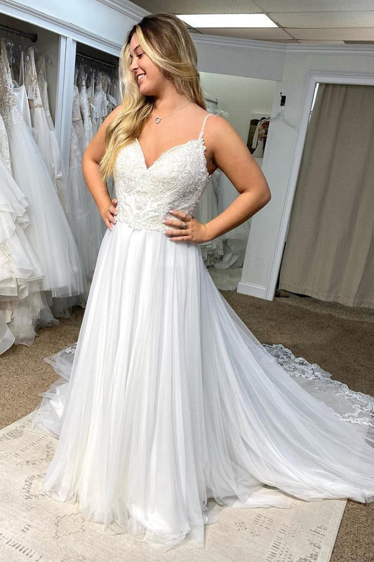 Tulle Spaghetti Straps White Long Boho Wedding Dress with Lace Appliques